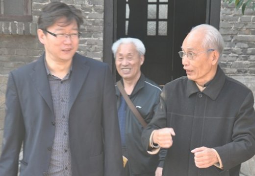 付強(qiáng)書記與老干部交流參觀體會