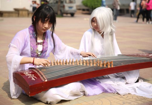 校動漫社cosplay表演