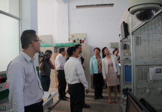 參觀電工電子-智能化樓宇實訓室