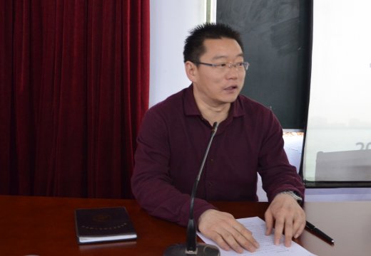 校黨總支書記師德師風(fēng)專題講座