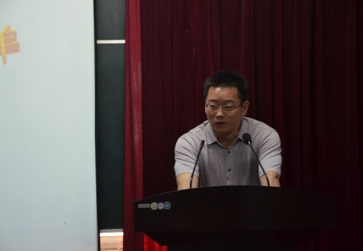黨總支書記付強(qiáng)講話