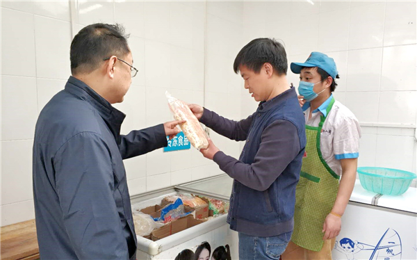 3檢查食材.jpg