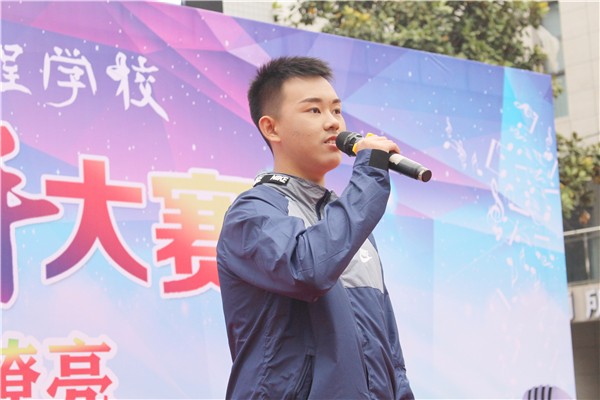 4少年英氣 歌聲瑯瑯.jpg