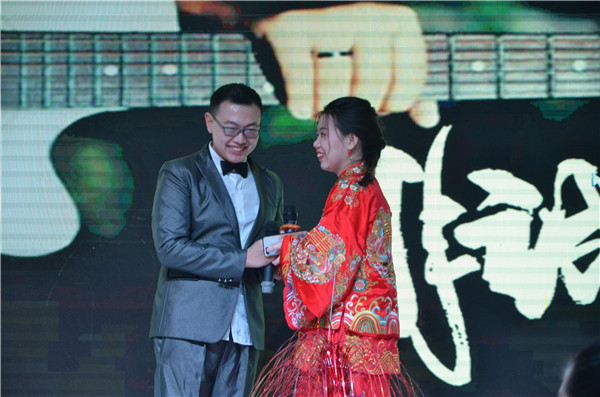 23 非誠勿擾 喜悅牽手.JPG