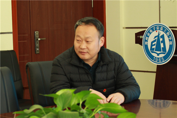 3工會(huì)郭寶生主席談信息員隊(duì)伍建設(shè)和工作細(xì)節(jié).jpg