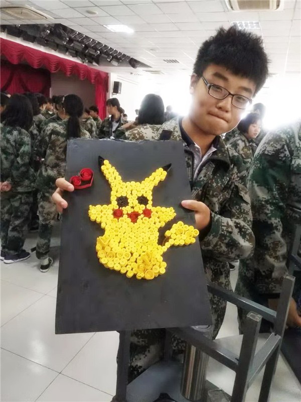 體驗(yàn)衍紙制作.jpg