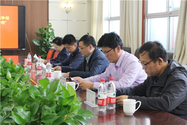 4 檢查組對學校禁煙工作成效給予肯定.JPG