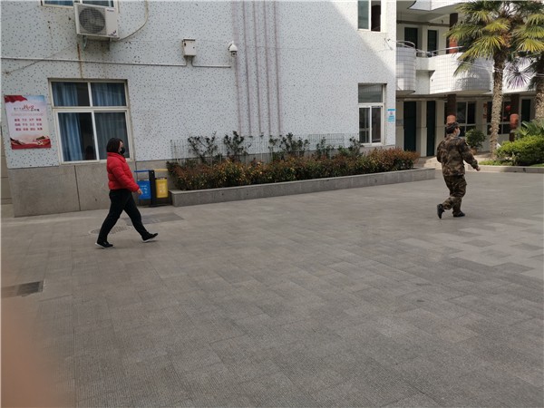 4 學生W被大王學校觀察室.jpg
