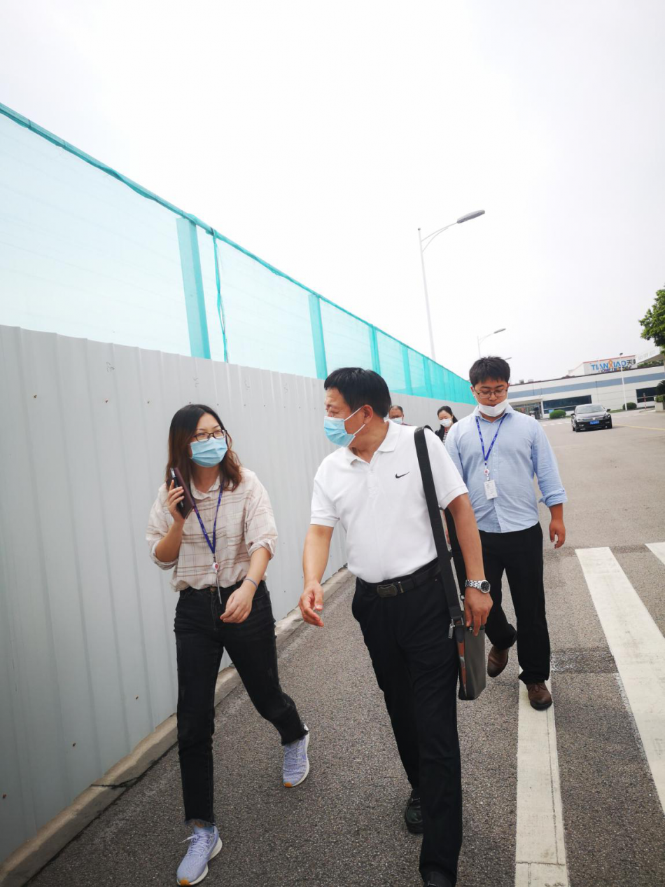 高校長向企業(yè)咨詢學(xué)生的情況.png
